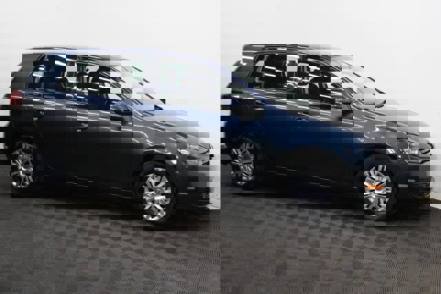 Used 2014 Volkswagen Golf 2.5L image 3