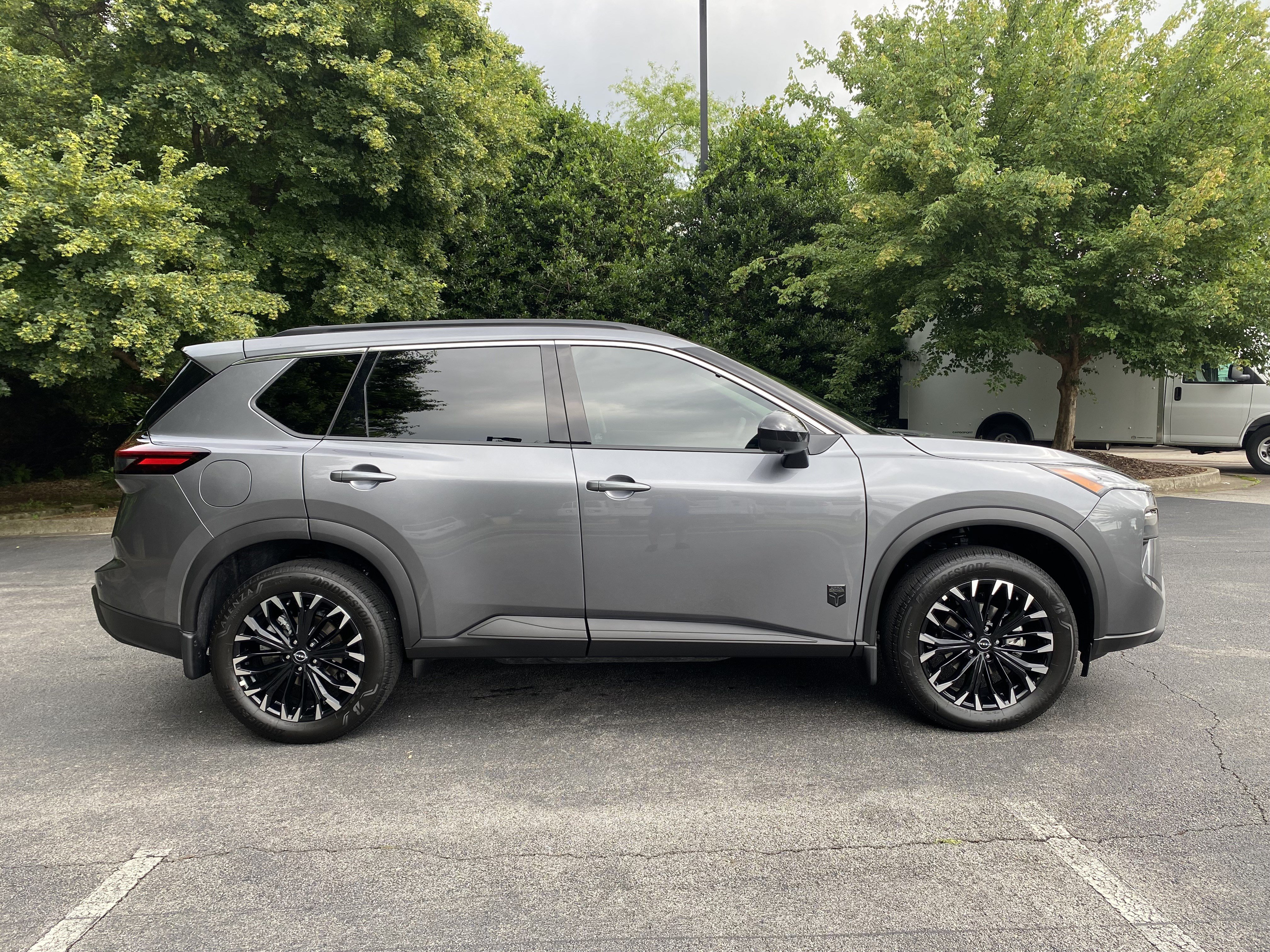 Used 2026 Nissan Rogue Dark Armor FWD image 10