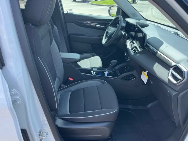 New 2026 Chevrolet TrailBlazer LS w/ LS Convenience Package FWD image 27