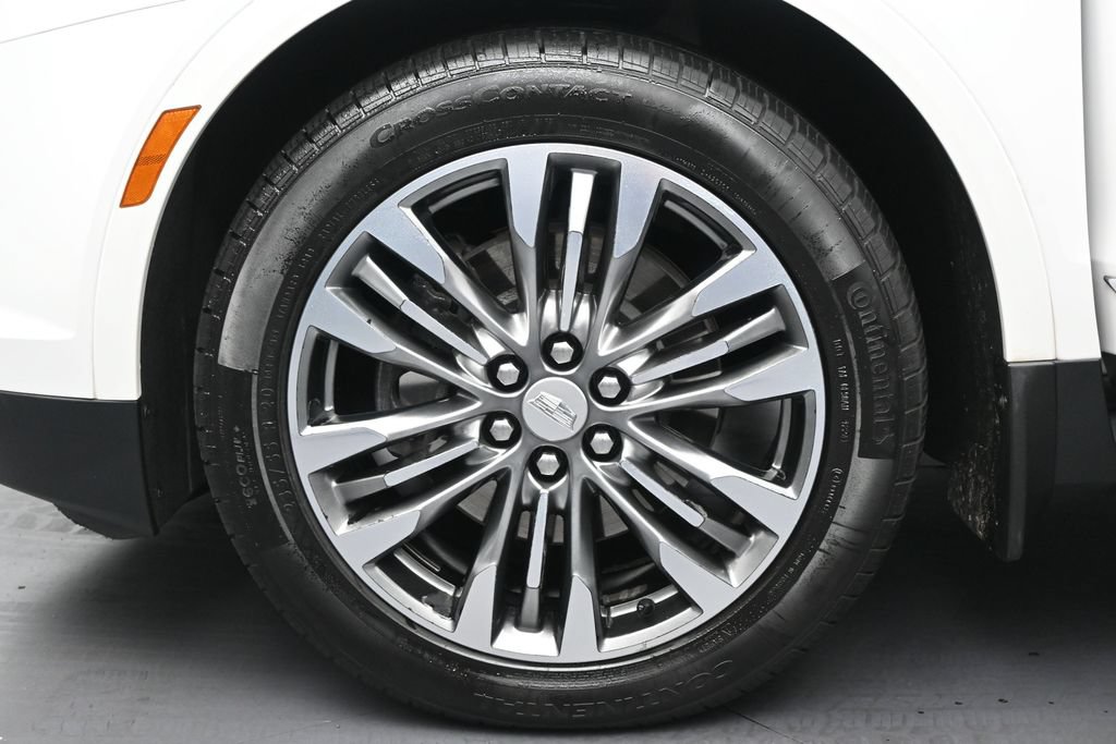 Used 2018 Cadillac XT5 Premium Luxury AWD/4WD image 11