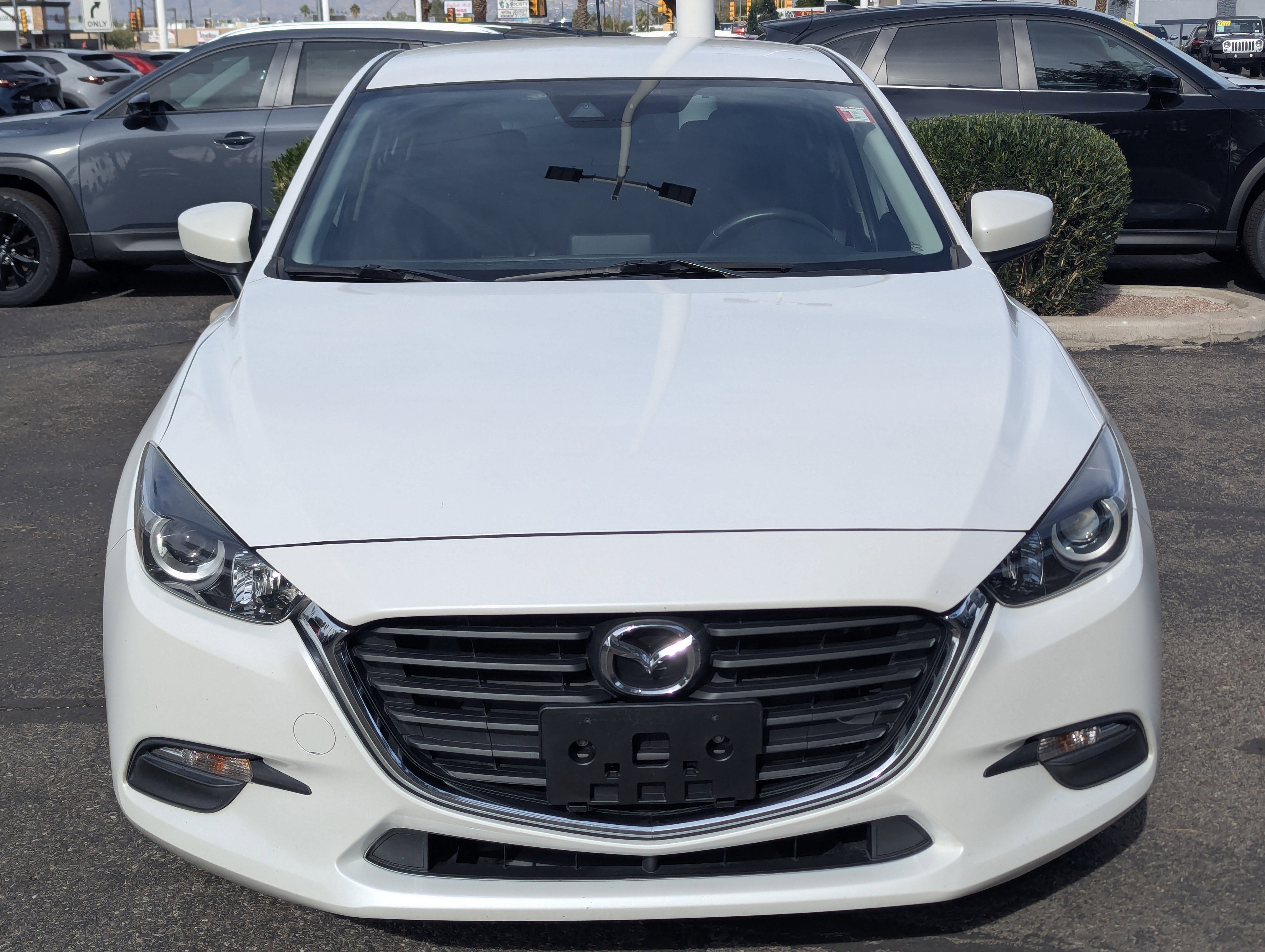 Used 2018 MAZDA MAZDA3 Touring image 6