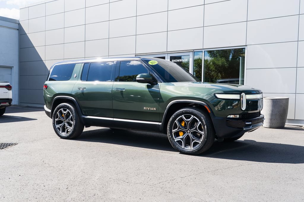 Used 2024 Rivian R1S Adventure AWD/4WD image 26