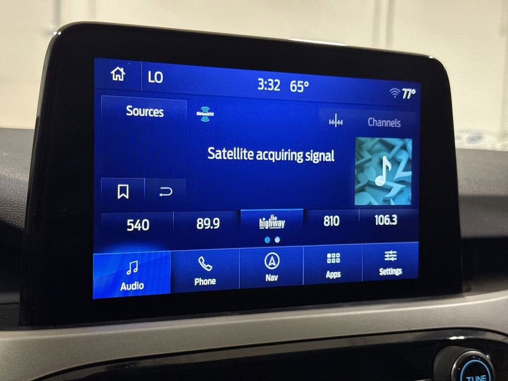 Used 2022 Ford Escape SE w/ SE Sport Appearance Package FWD image 14