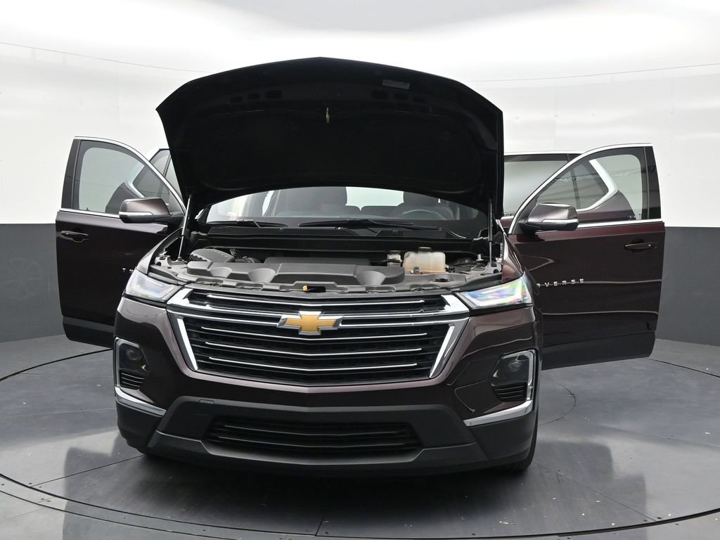 Used 2023 Chevrolet Traverse LT FWD image 34