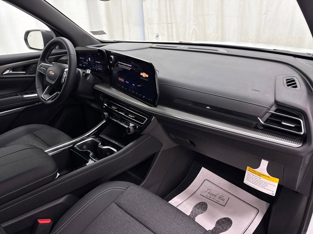 New 2026 Chevrolet Traverse LT image 10