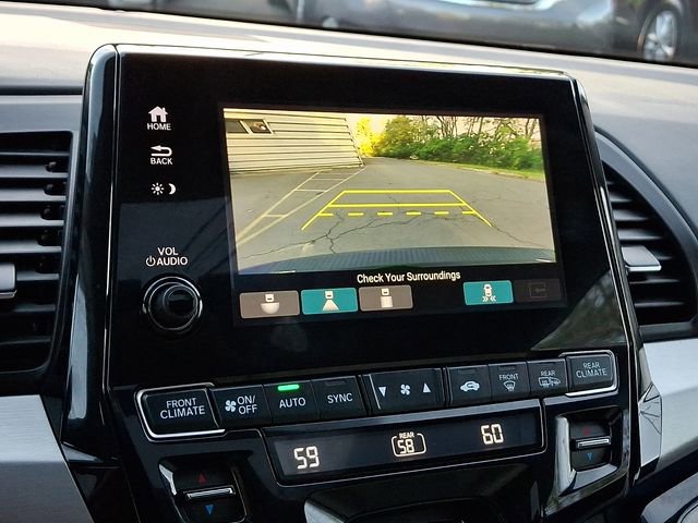 Used 2022 Honda Odyssey Touring image 21