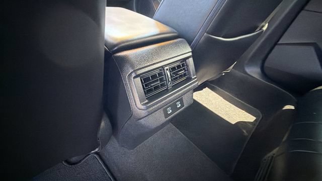 Used 2025 Honda Accord EX-L image 17