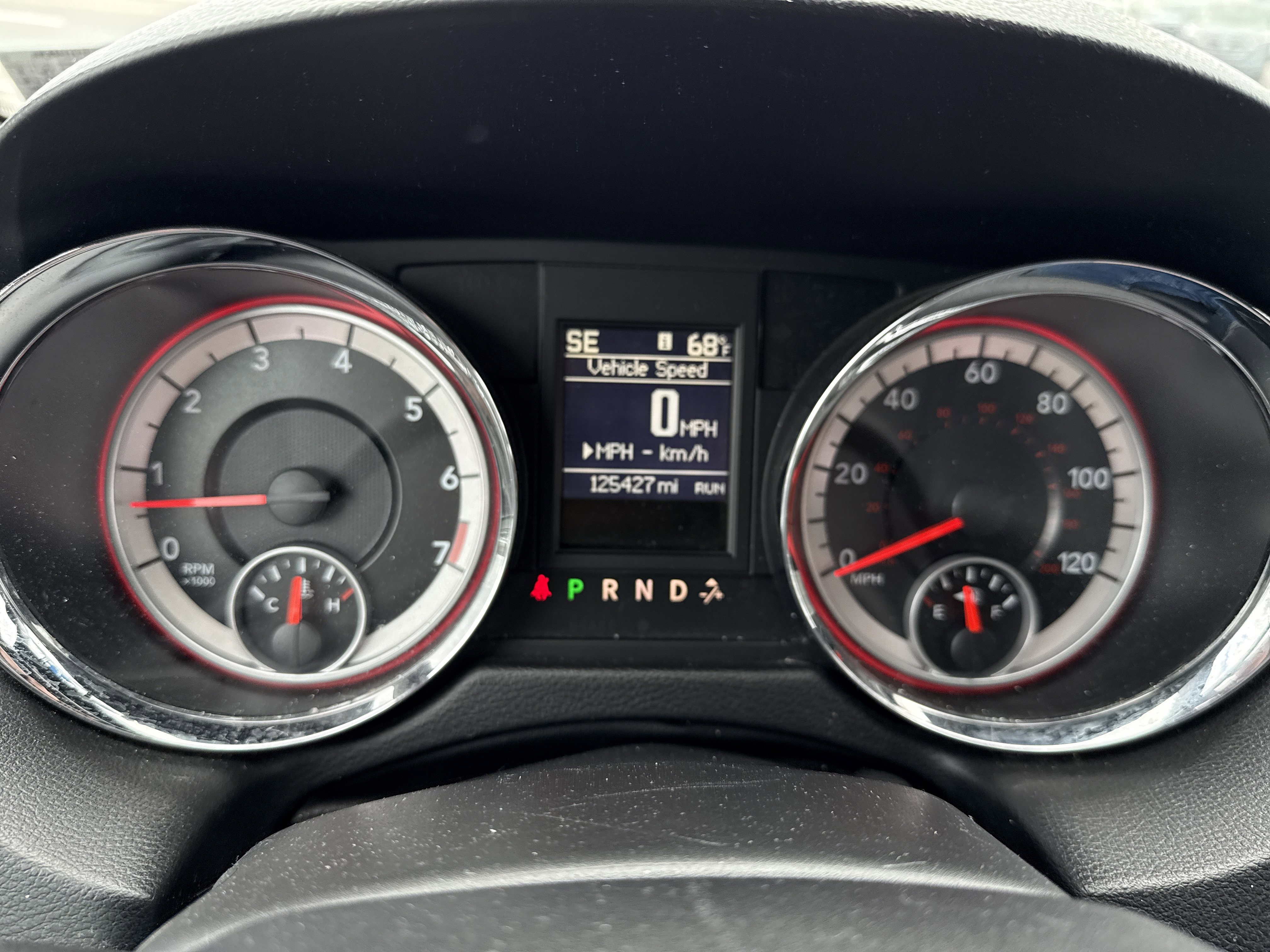 Used 2015 Dodge Grand Caravan R/T image 21