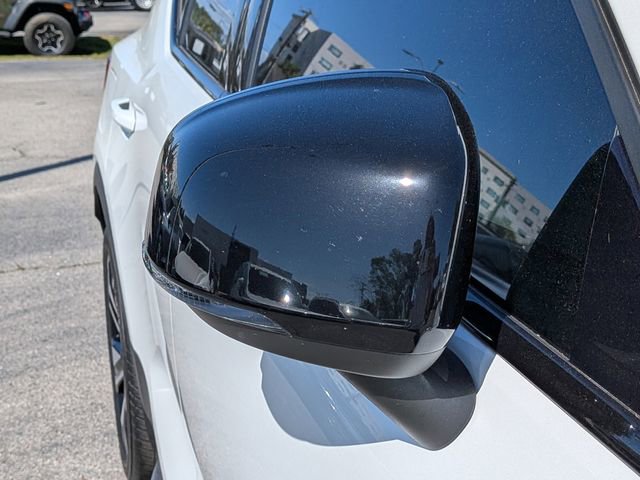 Certified 2023 Volvo XC40 B5 Plus w/ Driver Assist Package image 15