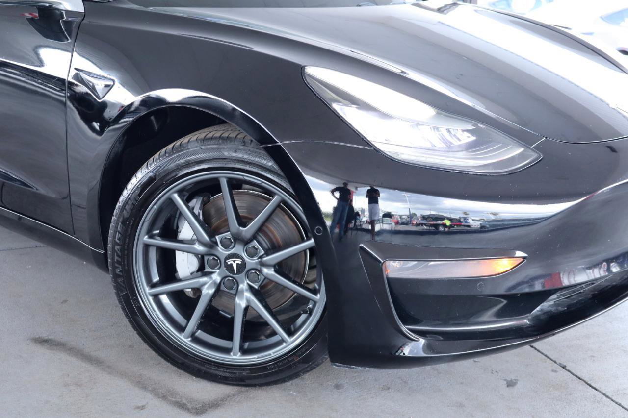 Used 2019 Tesla Model 3 Long Range RWD image 4