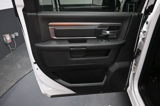 Used 2024 RAM 1500 Warlock AWD/4WD image 12