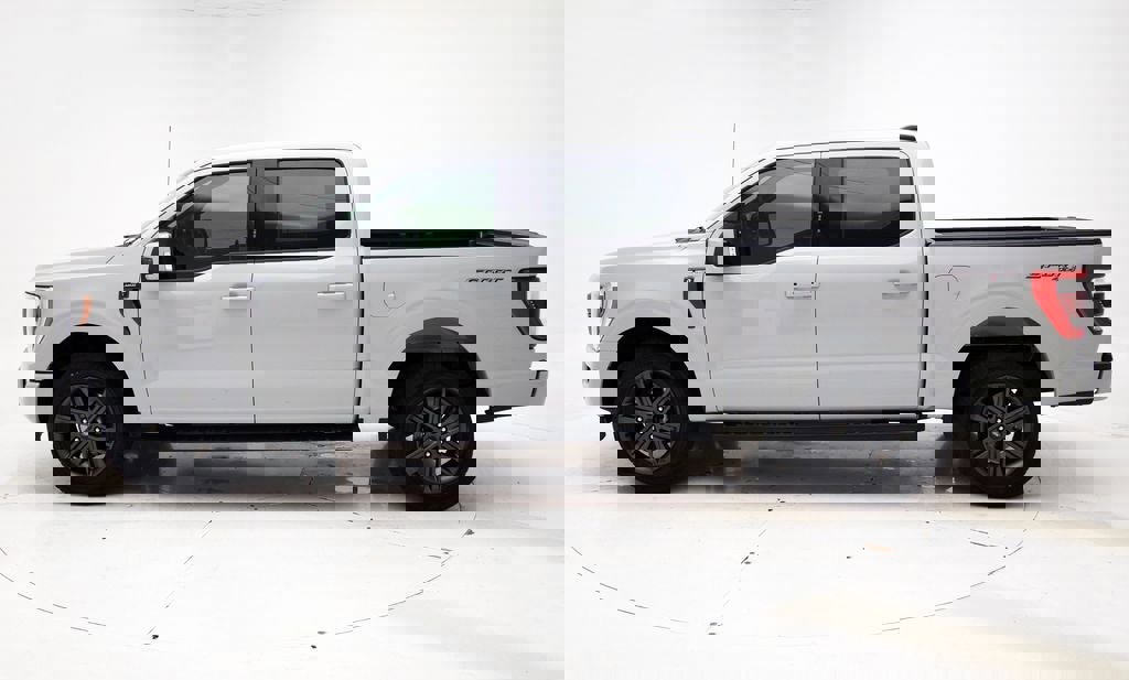 Used 2023 Ford F150 Lariat w/ Equipment Group 502A High image 5