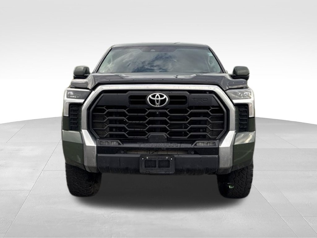 Used 2022 Toyota Tundra Limited AWD/4WD image 2