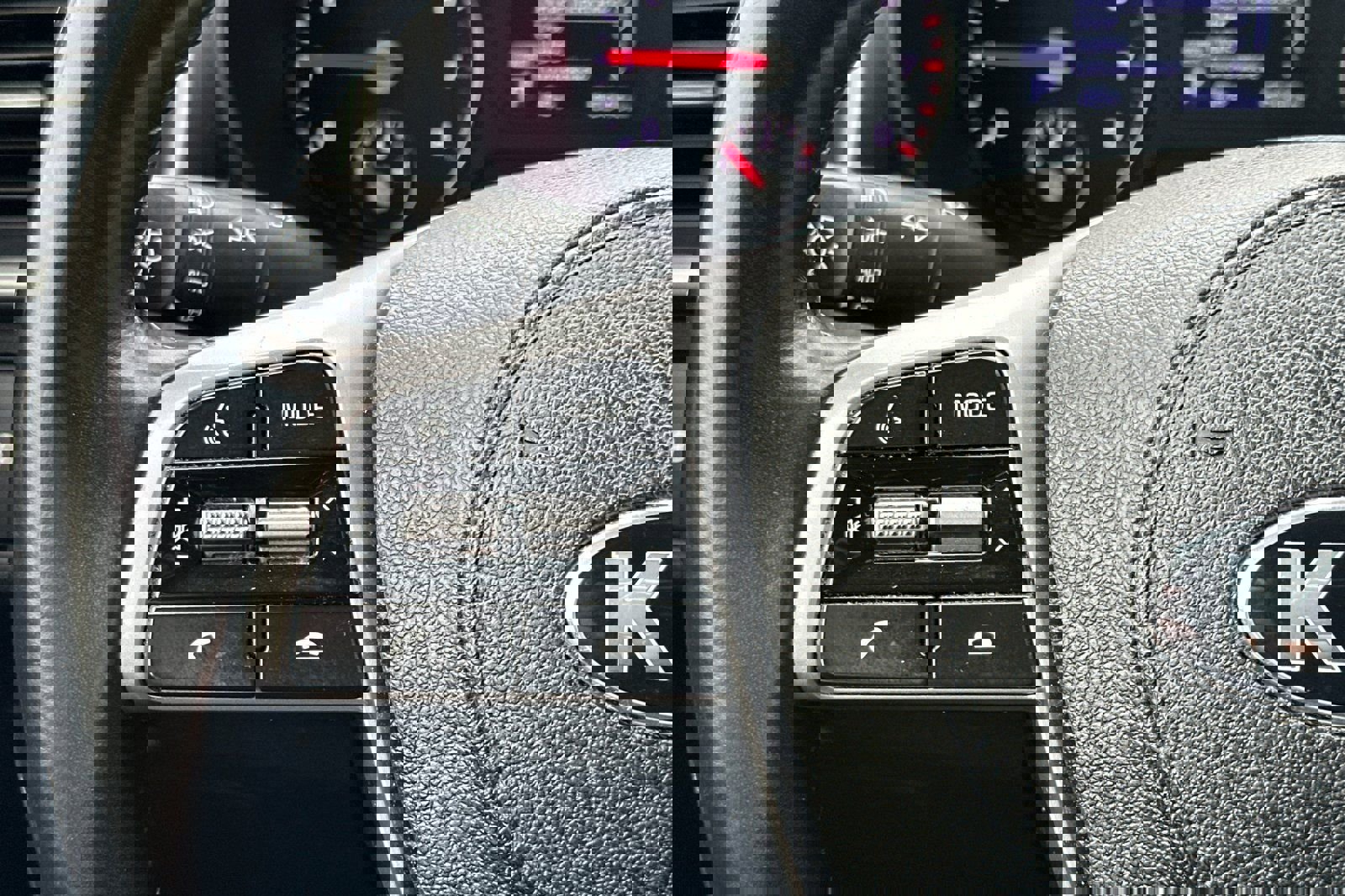 Used 2020 Kia Sorento S image 28