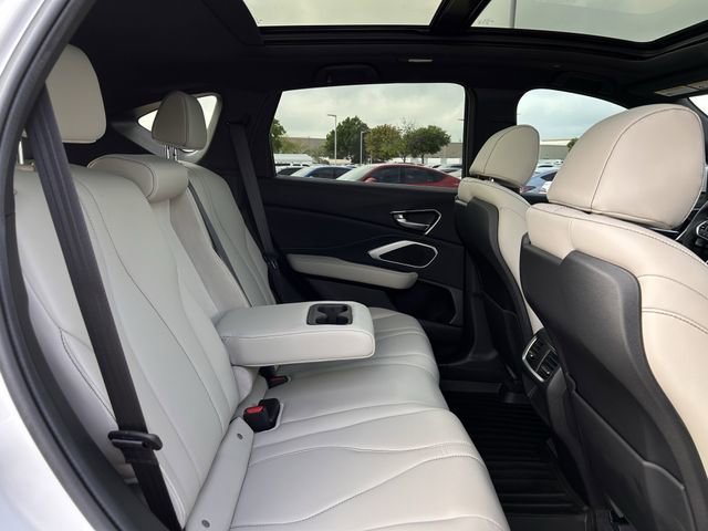 Used 2025 Acura RDX SH-AWD image 31