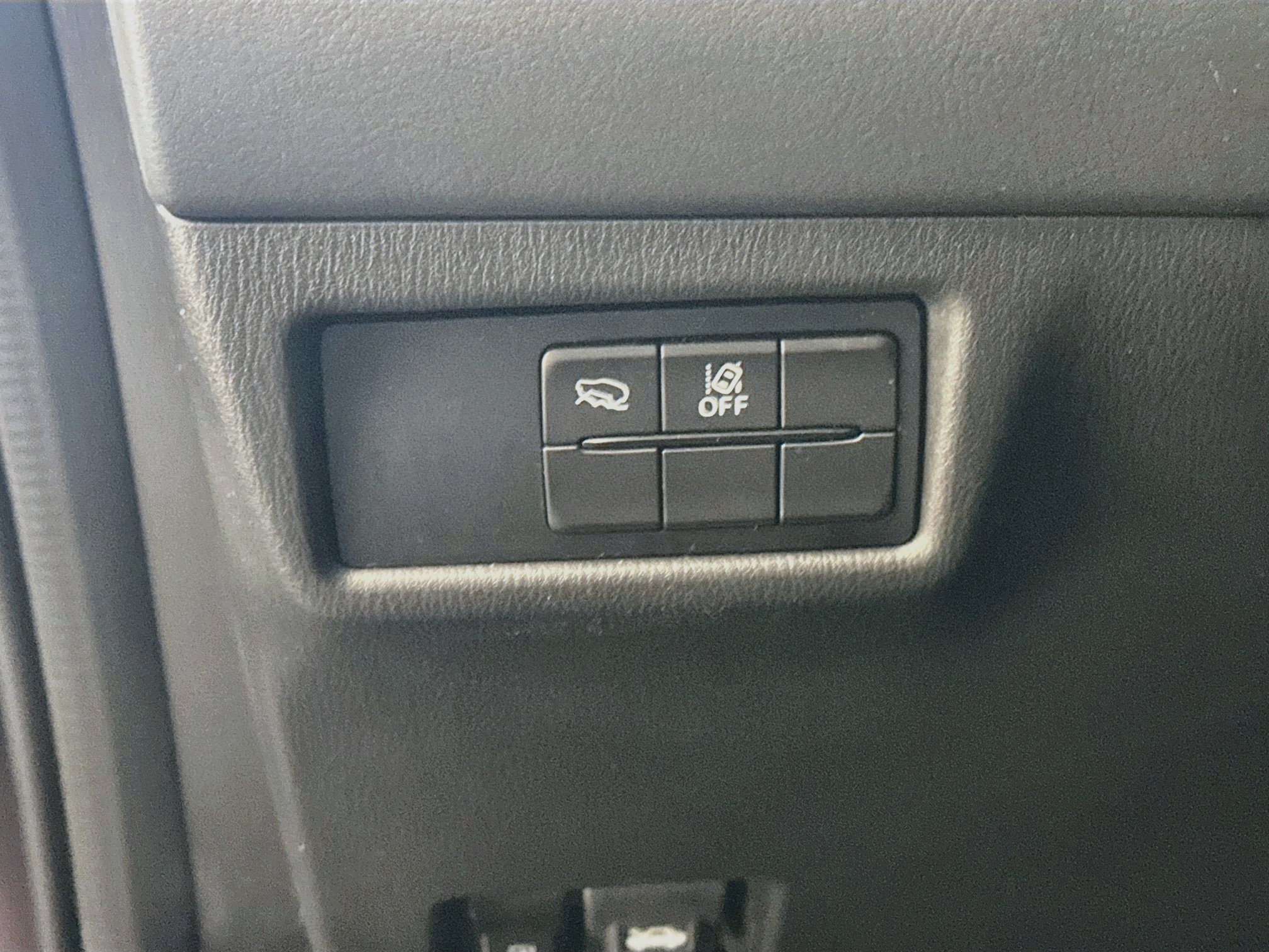 Used 2025 MAZDA CX-5 AWD 2.5 S w/ Select Package image 17