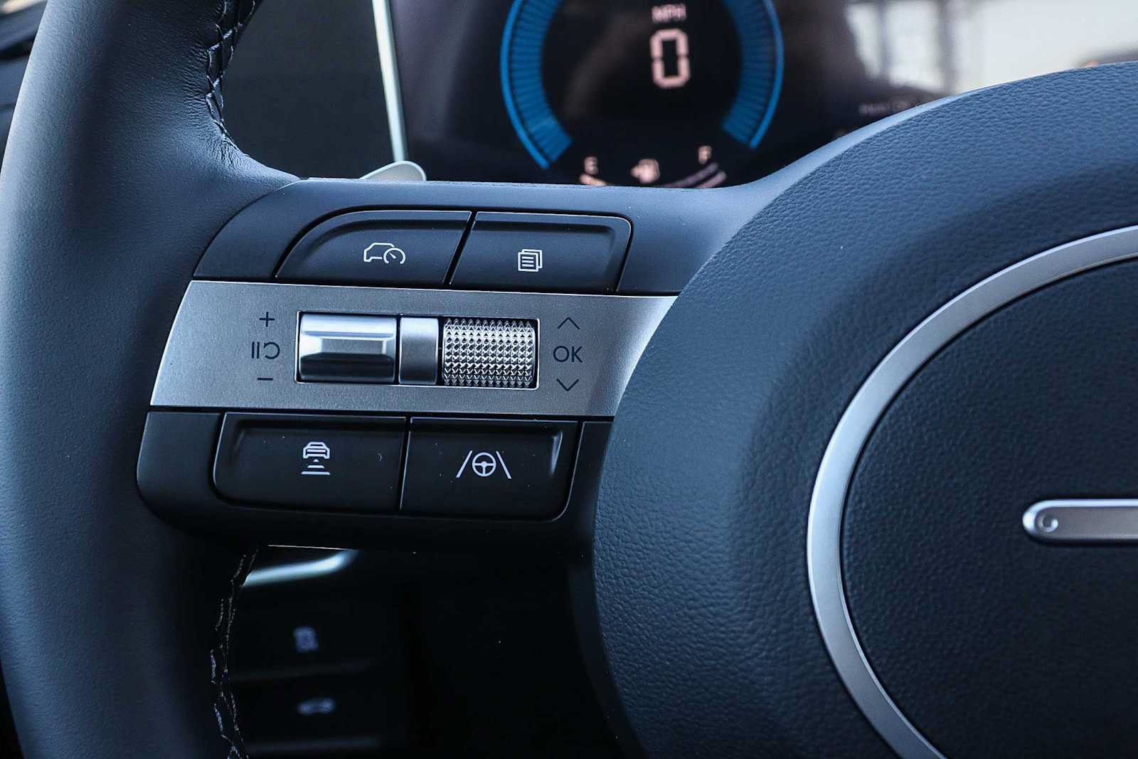 New 2026 Hyundai Sonata SEL FWD image 32