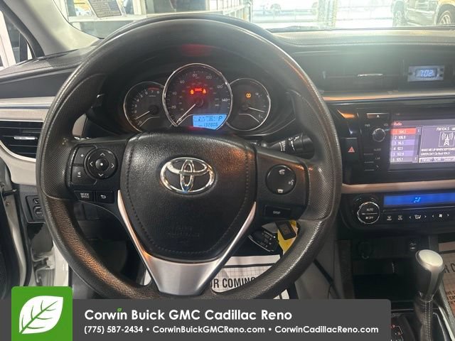 Used 2014 Toyota Corolla LE FWD image 17