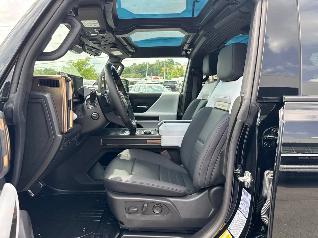 Used 2025 GMC Hummer EV 3X w/ Battery Pack, 24 Module Pack AWD/4WD image 12