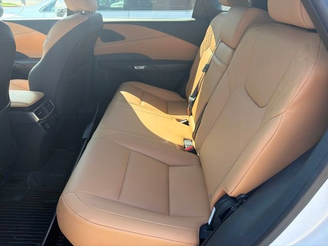 Used 2024 Lexus RX 350 Premium w/ Accessory Package (Z1) AWD/4WD image 8