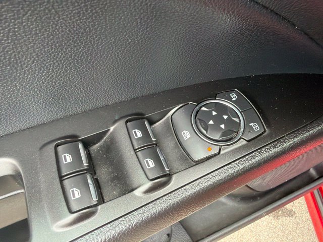 Used 2020 Ford Fusion SEL FWD image 21