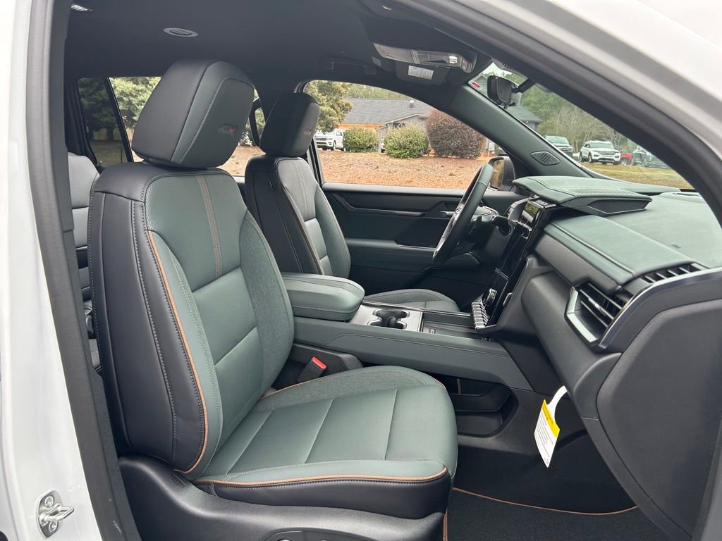 New 2026 GMC Acadia AT4 image 49