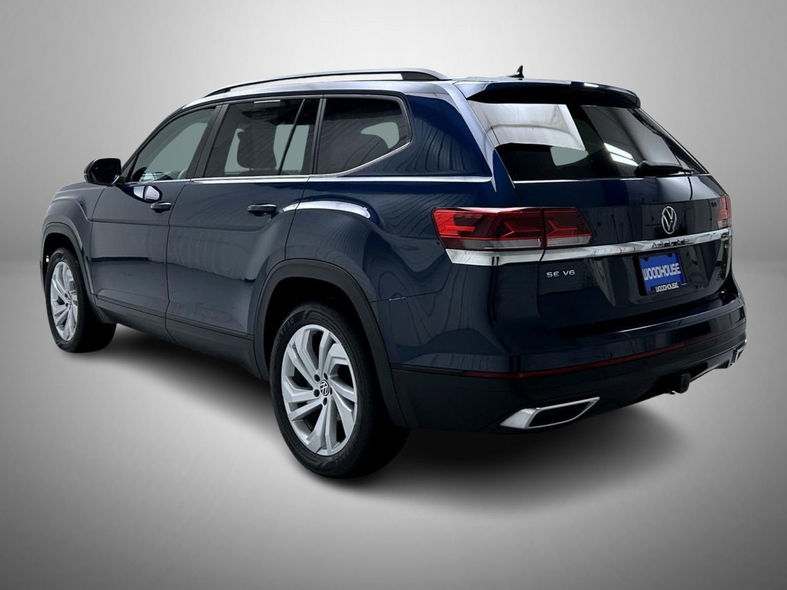 Used 2023 Volkswagen Atlas SE image 7