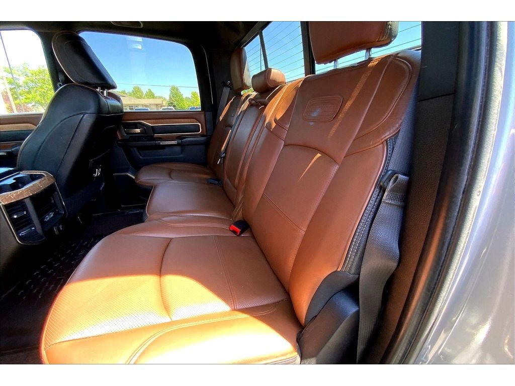 Used 2022 RAM 3500 Limited AWD/4WD image 28