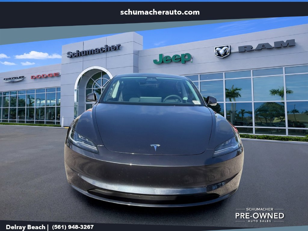 Used 2025 Tesla Model 3 RWD image 2