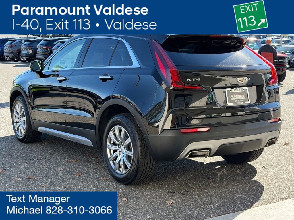 Used 2023 Cadillac XT4 Premium Luxury image 2