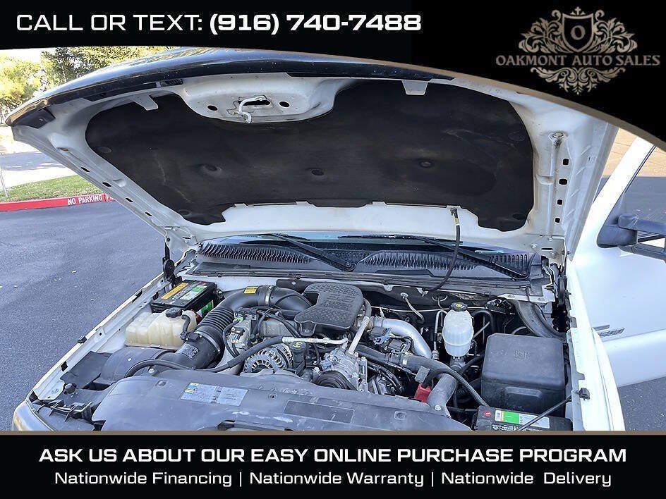 Used 2006 Chevrolet Silverado 3500 LT w/ Heavy-Duty Power Package AWD/4WD image 21