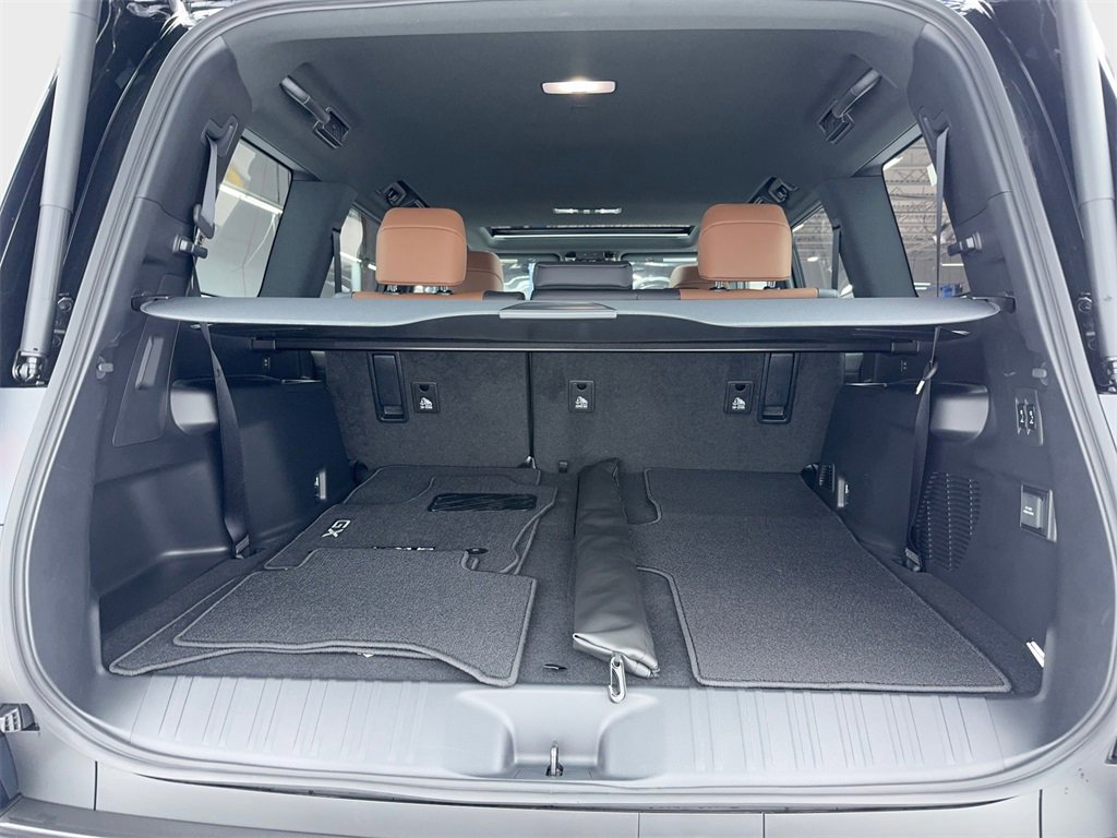 Used 2026 Lexus GX 550 image 16