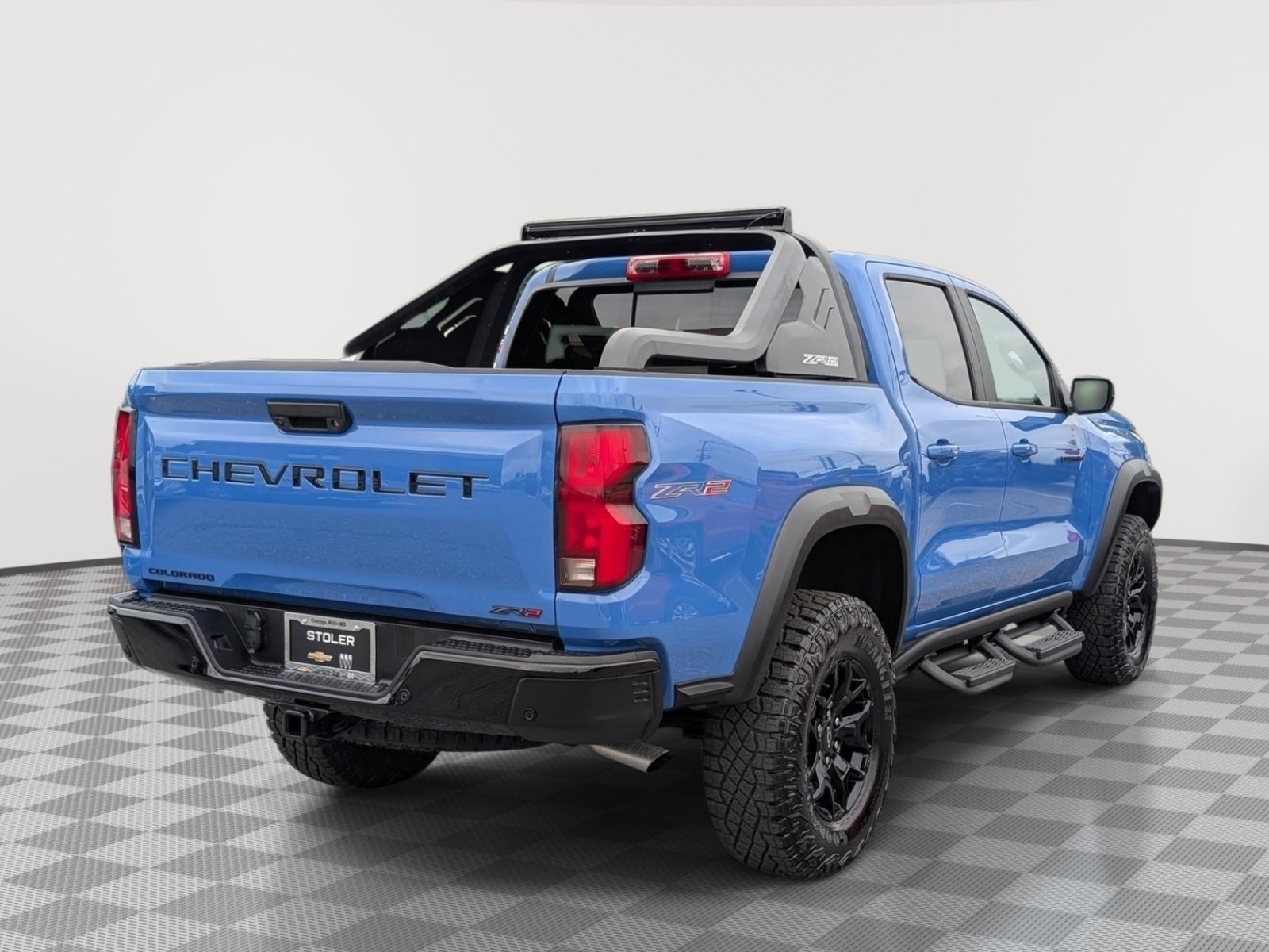 Used 2026 Chevrolet Colorado ZR2 w/ Midnight Edition AWD/4WD image 5