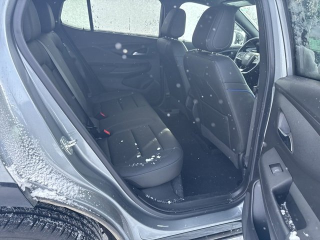 Used 2024 Buick Envista Sport Touring w/ Convenience I Package image 11