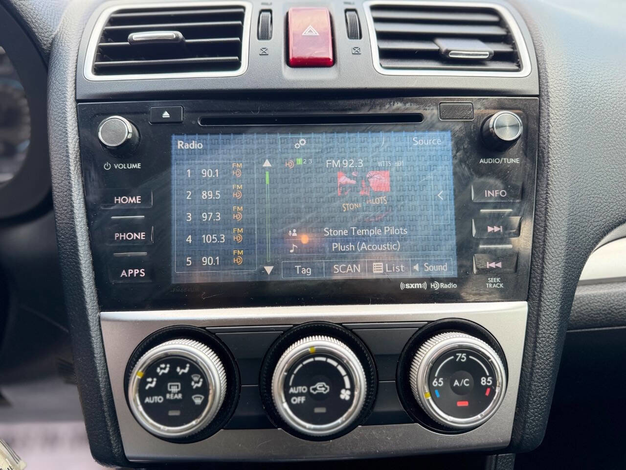 Used 2015 Subaru Impreza 2.0i Limited image 18