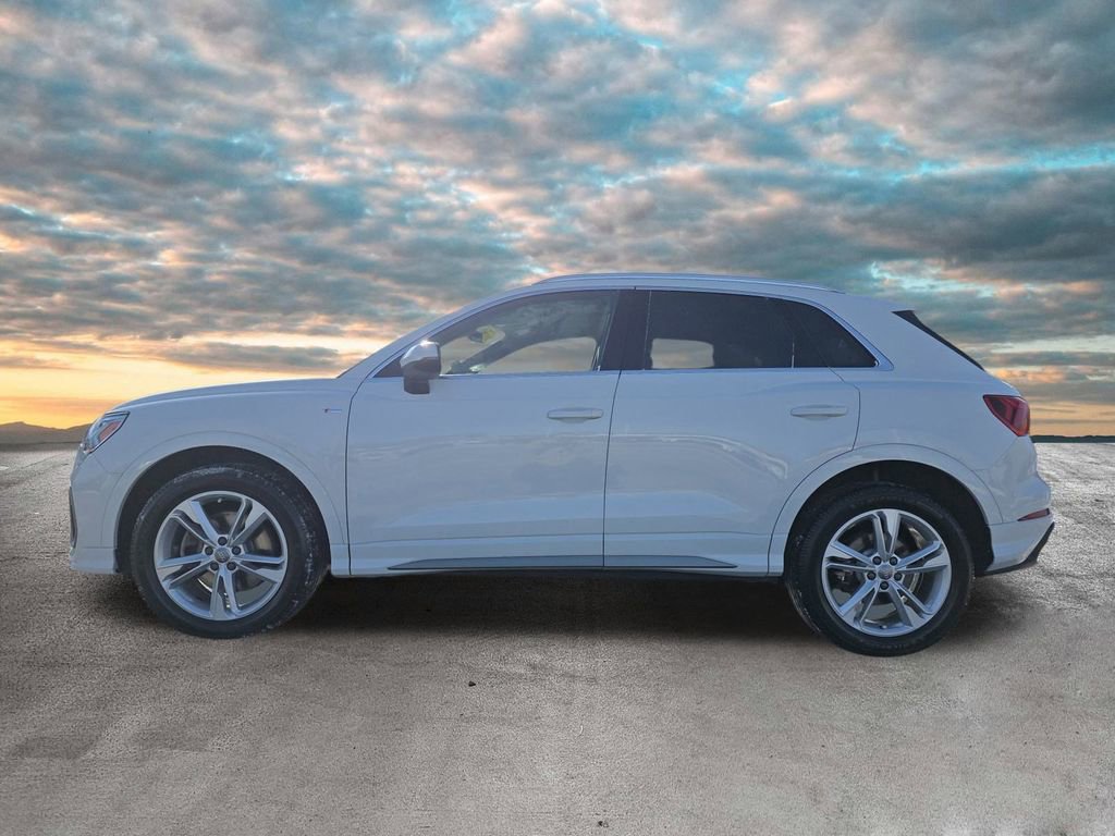 Used 2019 Audi Q3 2.0T Premium Plus w/ Premium Plus Package image 5