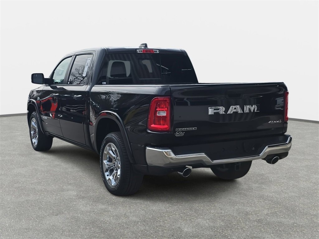 New 2026 RAM 1500 4x4 Crew Cab image 7