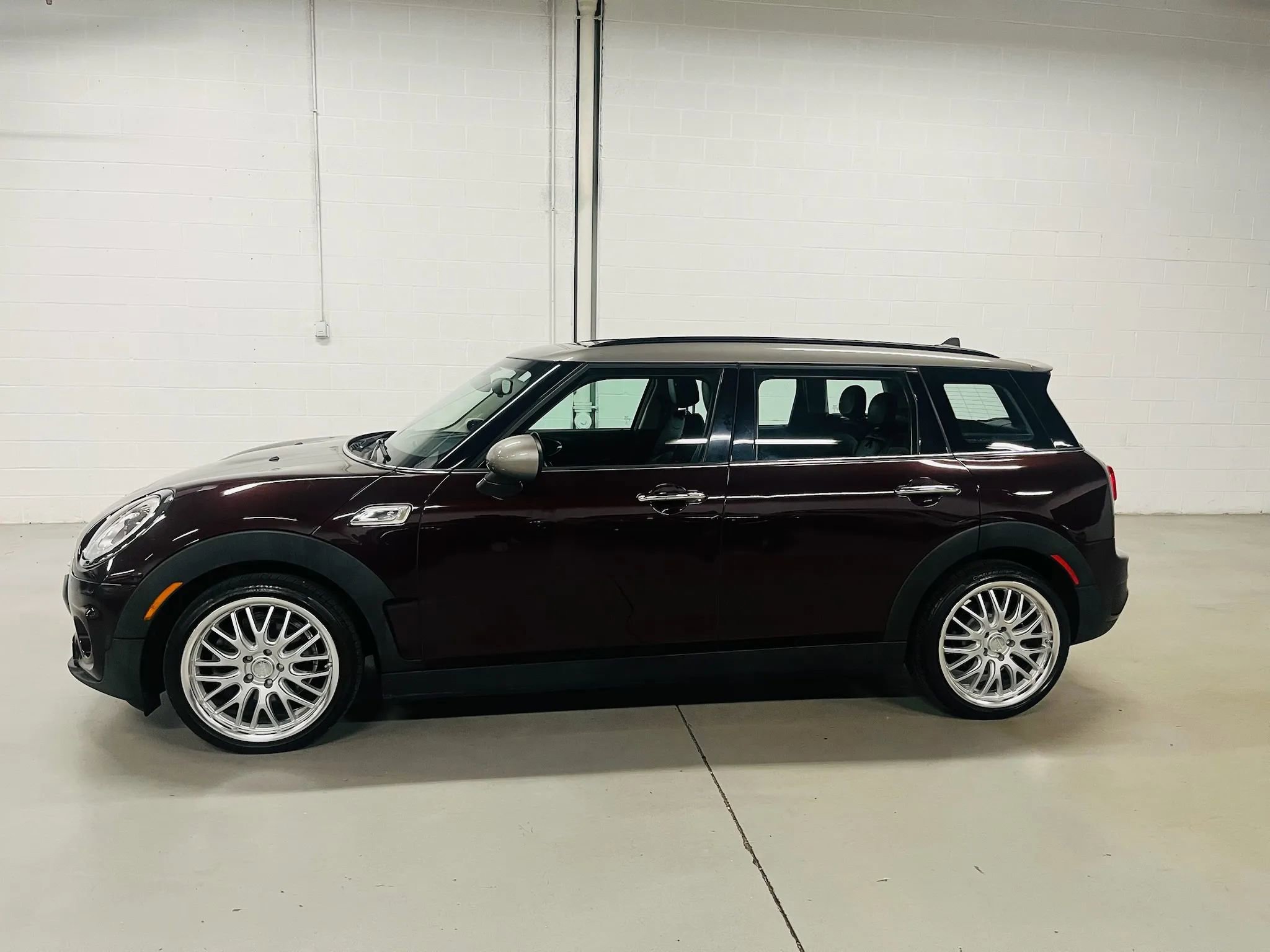 Used 2016 MINI Cooper Clubman S image 5