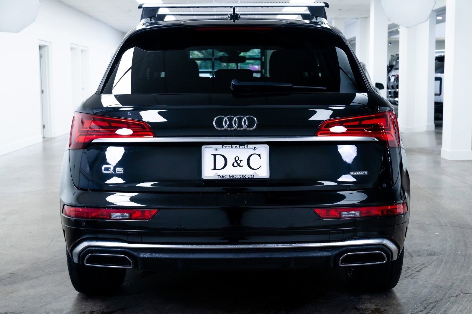 Used 2023 Audi Q5 2.0T Premium w/ Convenience Package AWD/4WD image 5