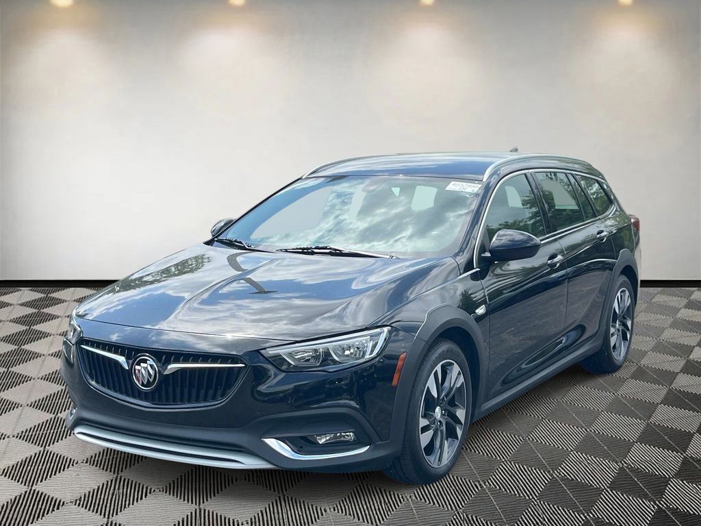 Used 2018 Buick Regal Essence w/ Sights and Sounds Package AWD/4WD image 7