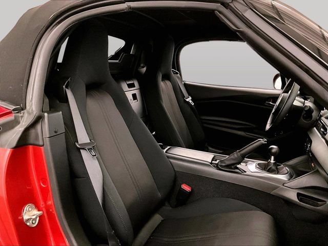 Used 2019 MAZDA MX-5 Miata Sport w/ I-ACTIVSENSE Sport Package RWD image 7