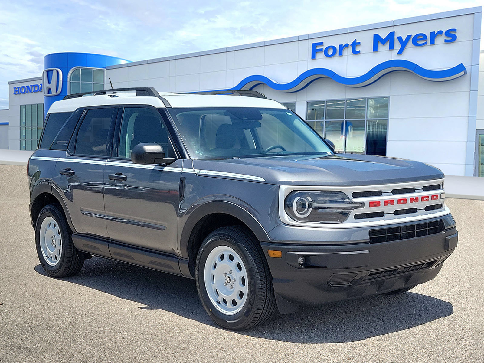Used 2023 Ford Bronco Sport Heritage AWD/4WD image 1