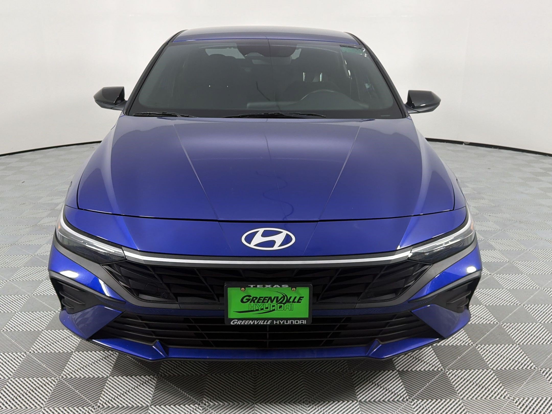 Used 2025 Hyundai Elantra Sport FWD image 6