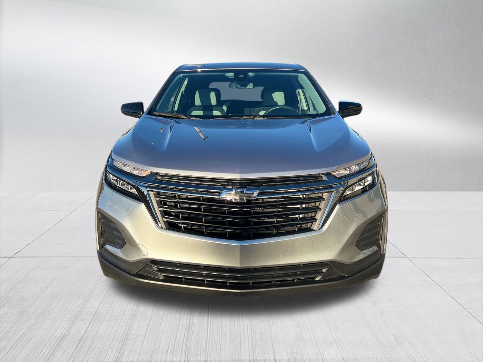 Used 2024 Chevrolet Equinox LS w/ LS Convenience Package image 10