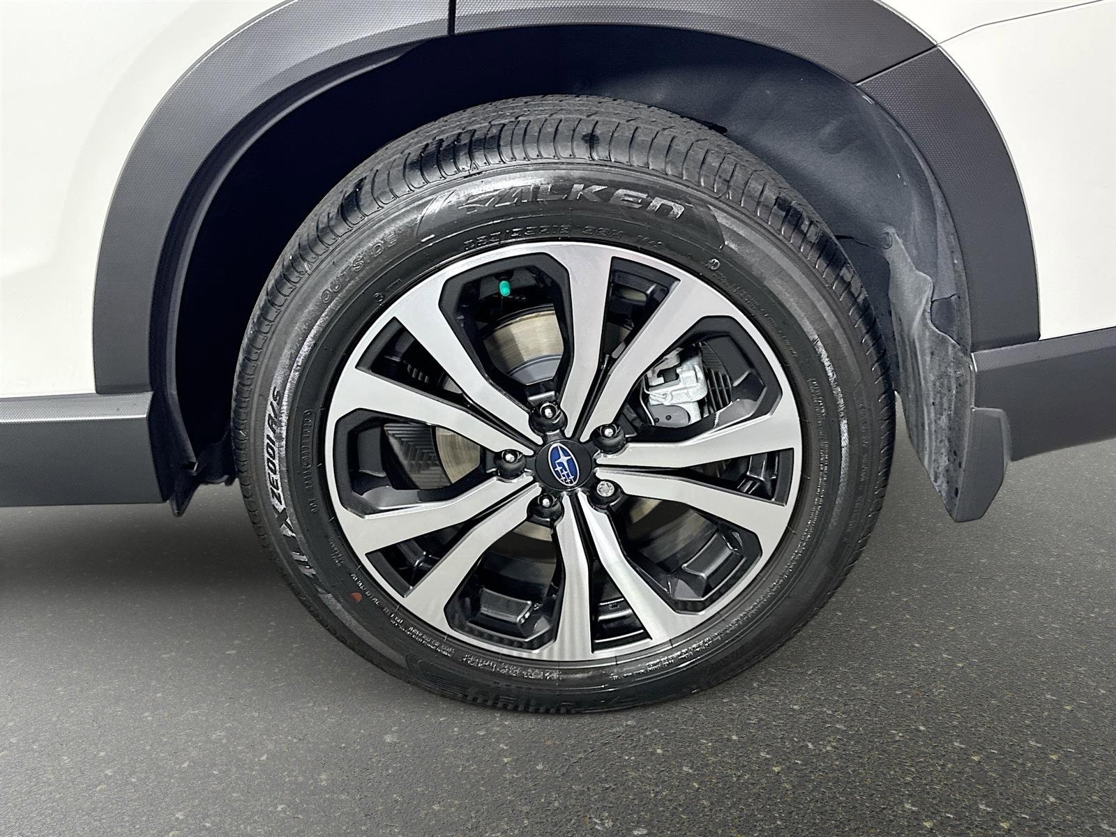 Used 2024 Subaru Forester Limited w/ POP Package 3 image 33