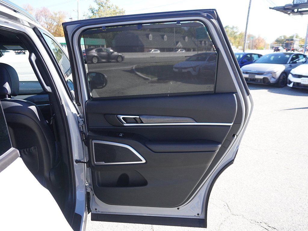 Used 2024 Kia Telluride EX X-Line image 32