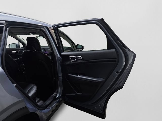 Used 2023 Kia Sportage EX AWD/4WD image 31