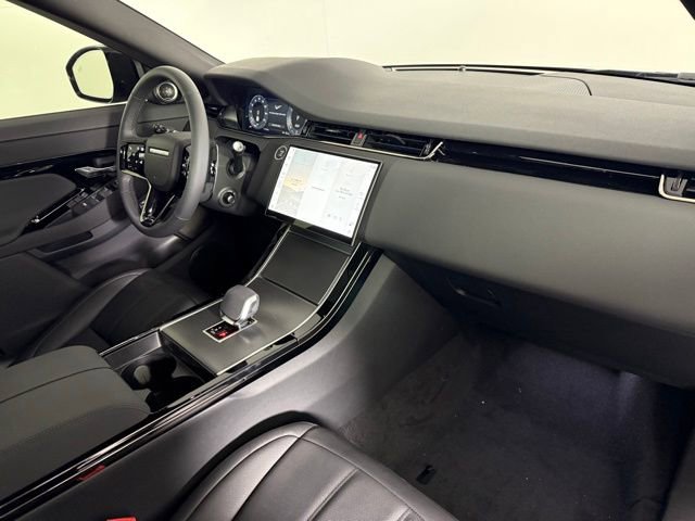 New 2026 Land Rover Range Rover Evoque S image 32
