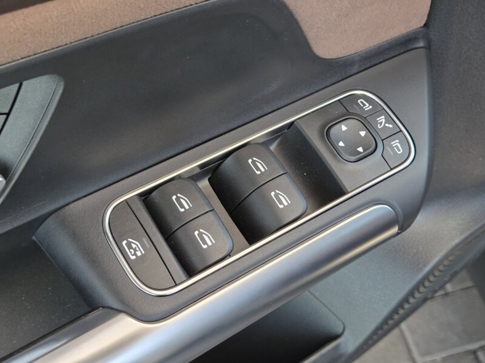Certified 2026 Mercedes-Benz GLA 250 image 24