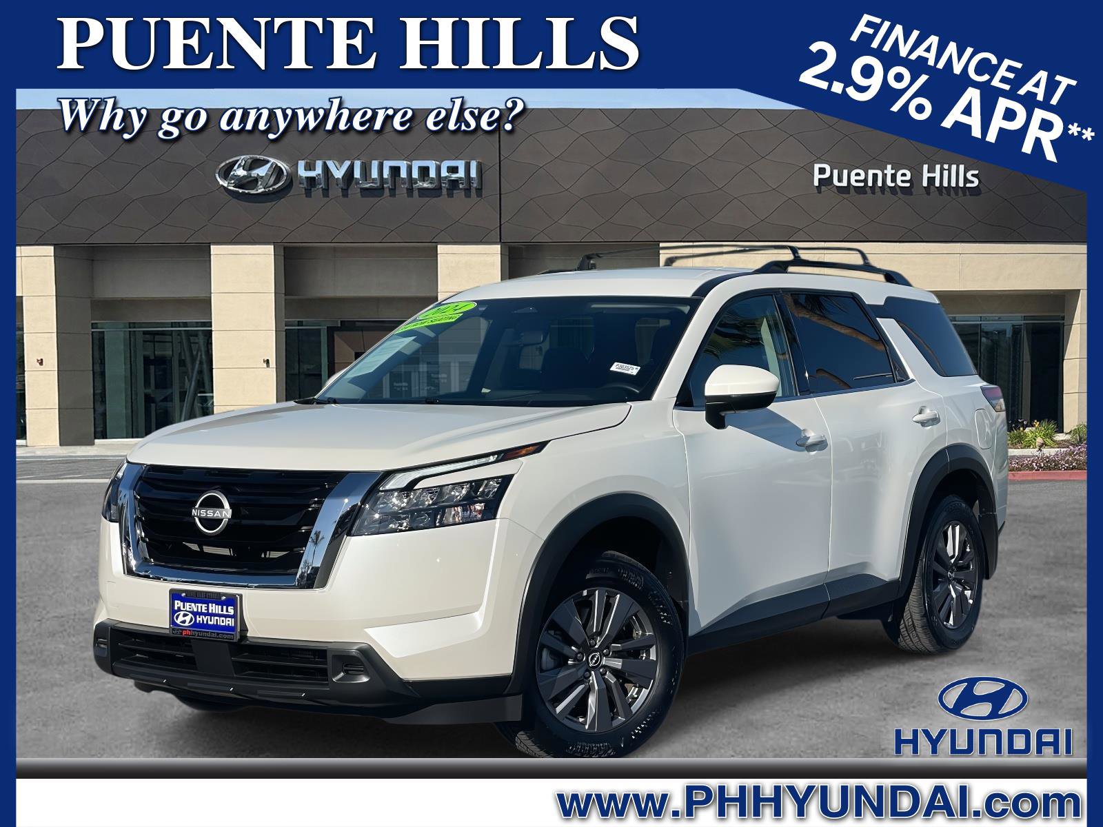 Used 2024 Nissan Pathfinder SV